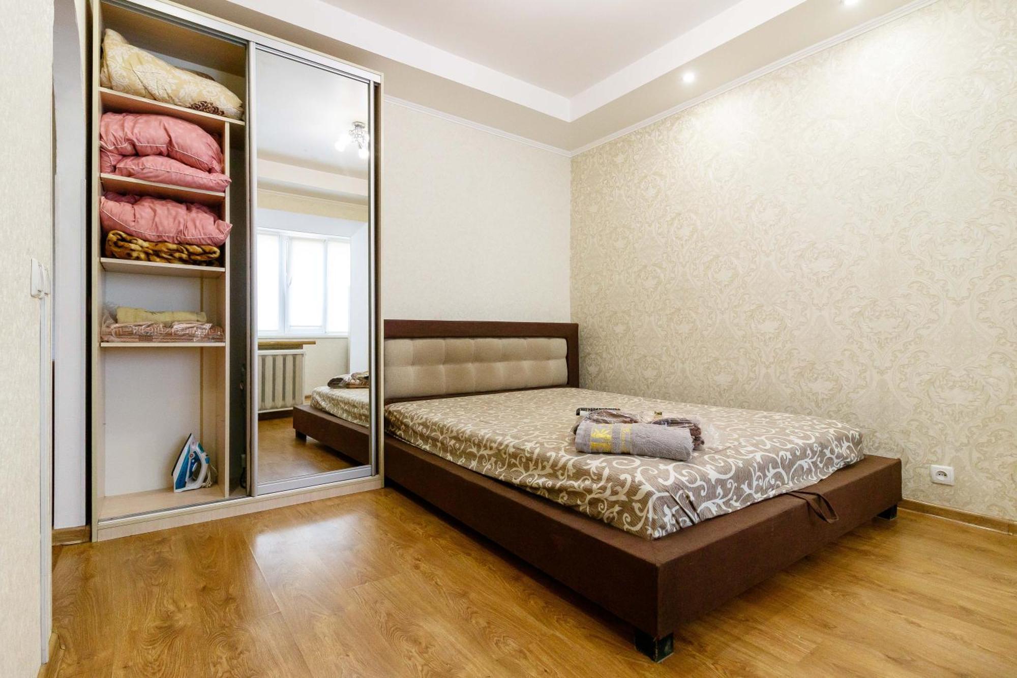 Kvartirkoff Na Polku Azov 32B Kiev Bagian luar foto
